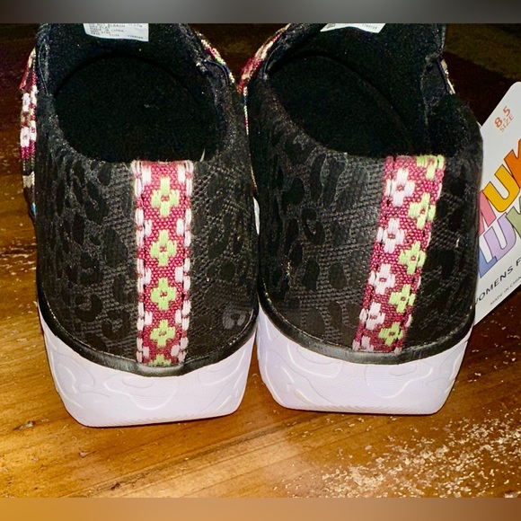 MUK LUKS SLIDE ON SHOES FOR WOMEN BLACK LEOPARD/GEOMETRIC PRINT BOARDWALK LOAFER - Picture 5 of 10